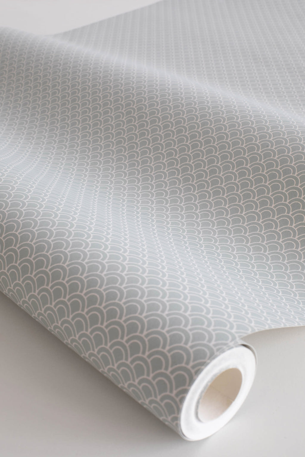 Valv wallpaper by Sandberg in Sage Green, close detail of the print