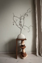Bladverk wallpaper by Sandberg in a room setting