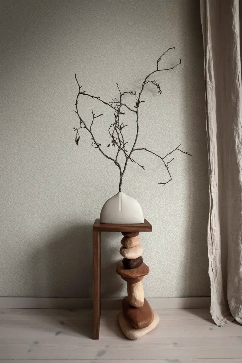 Bladverk wallpaper by Sandberg in a room setting