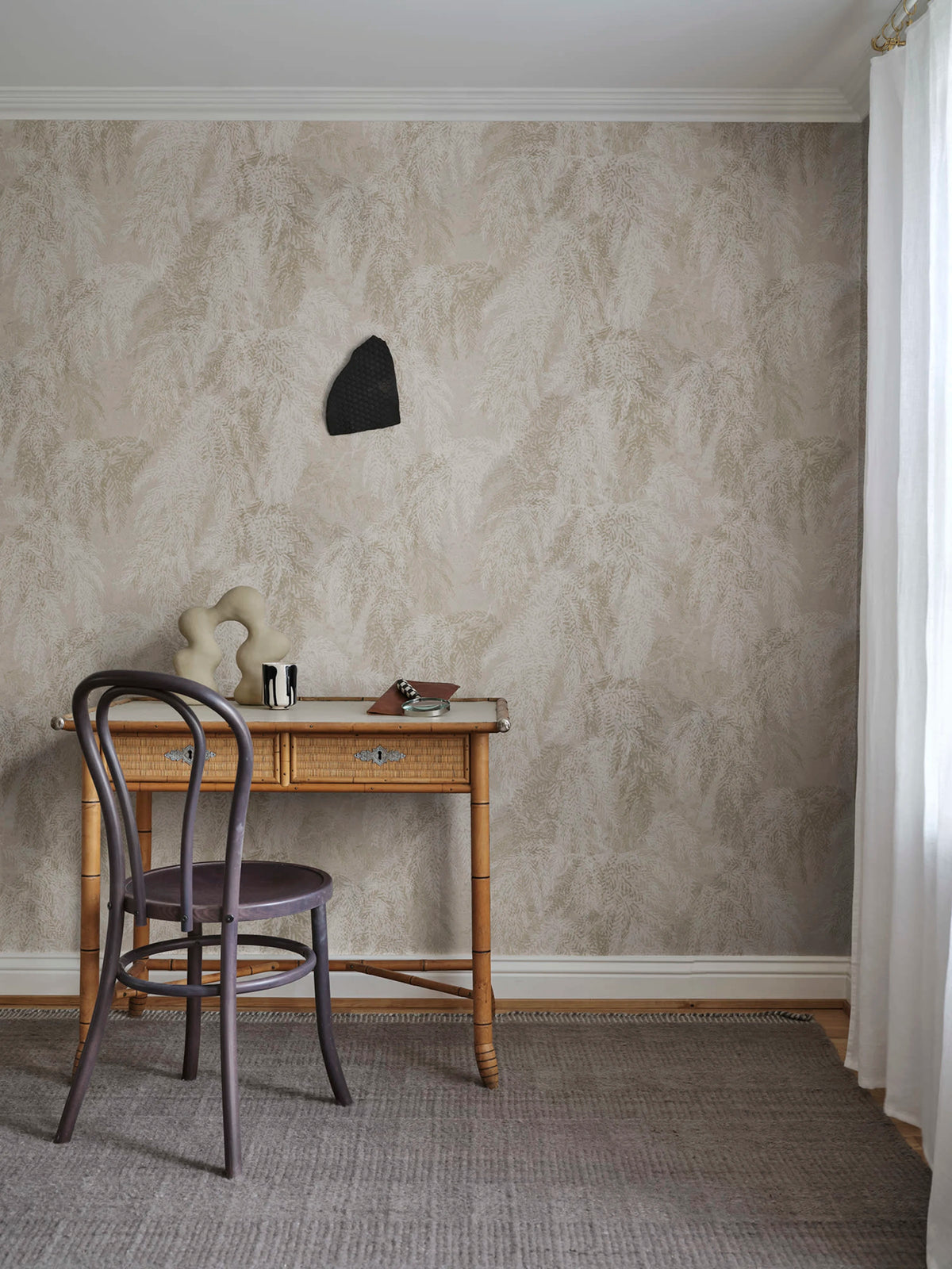Ceder wall mural by Sandberg – botanical design, Beige – styled in a room setting, view 2