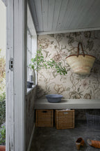 Belinda wallpaper by Sandberg – floral design, Pastel – styled in a room setting, view 14