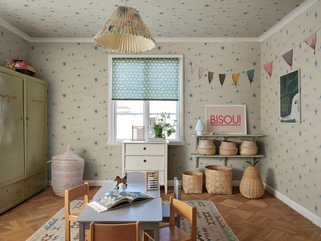 Gillis wall mural by Sandberg in a room setting