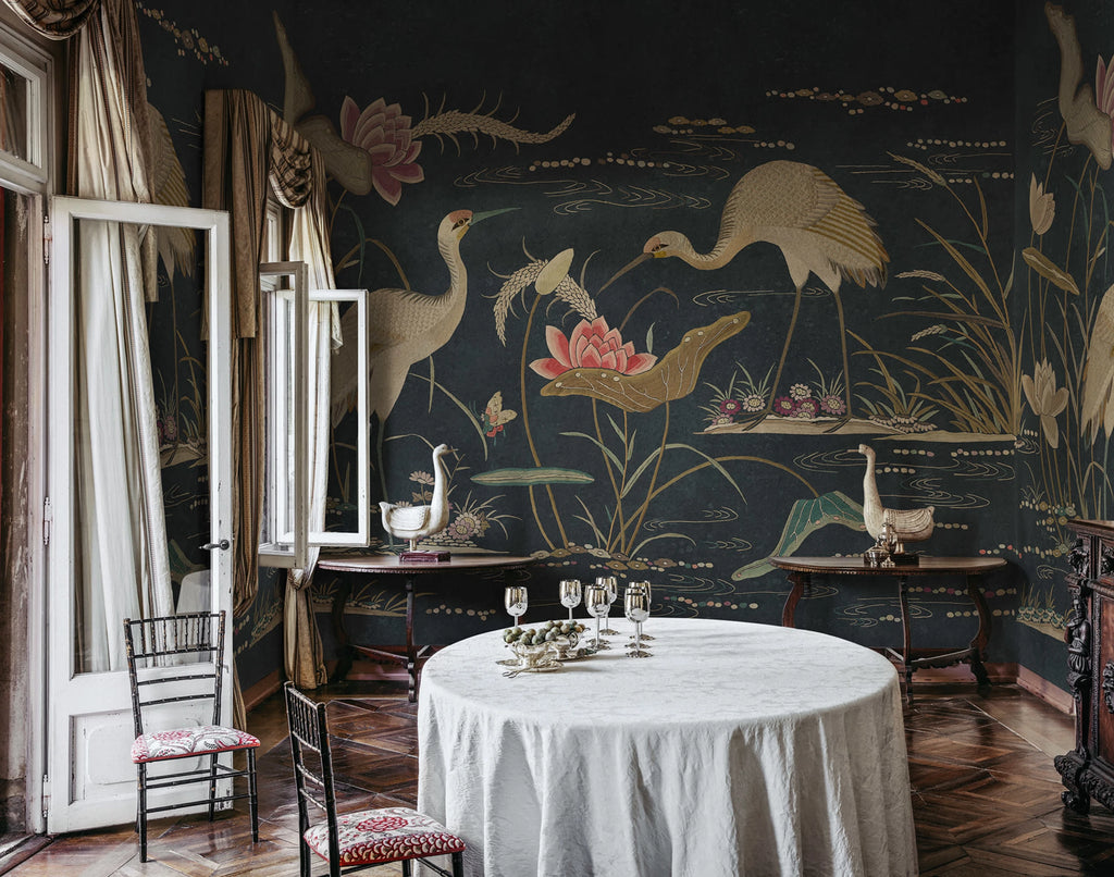 Seabirds wallpaper by Sandberg – chinoiserie design, Blue – Dark Blue