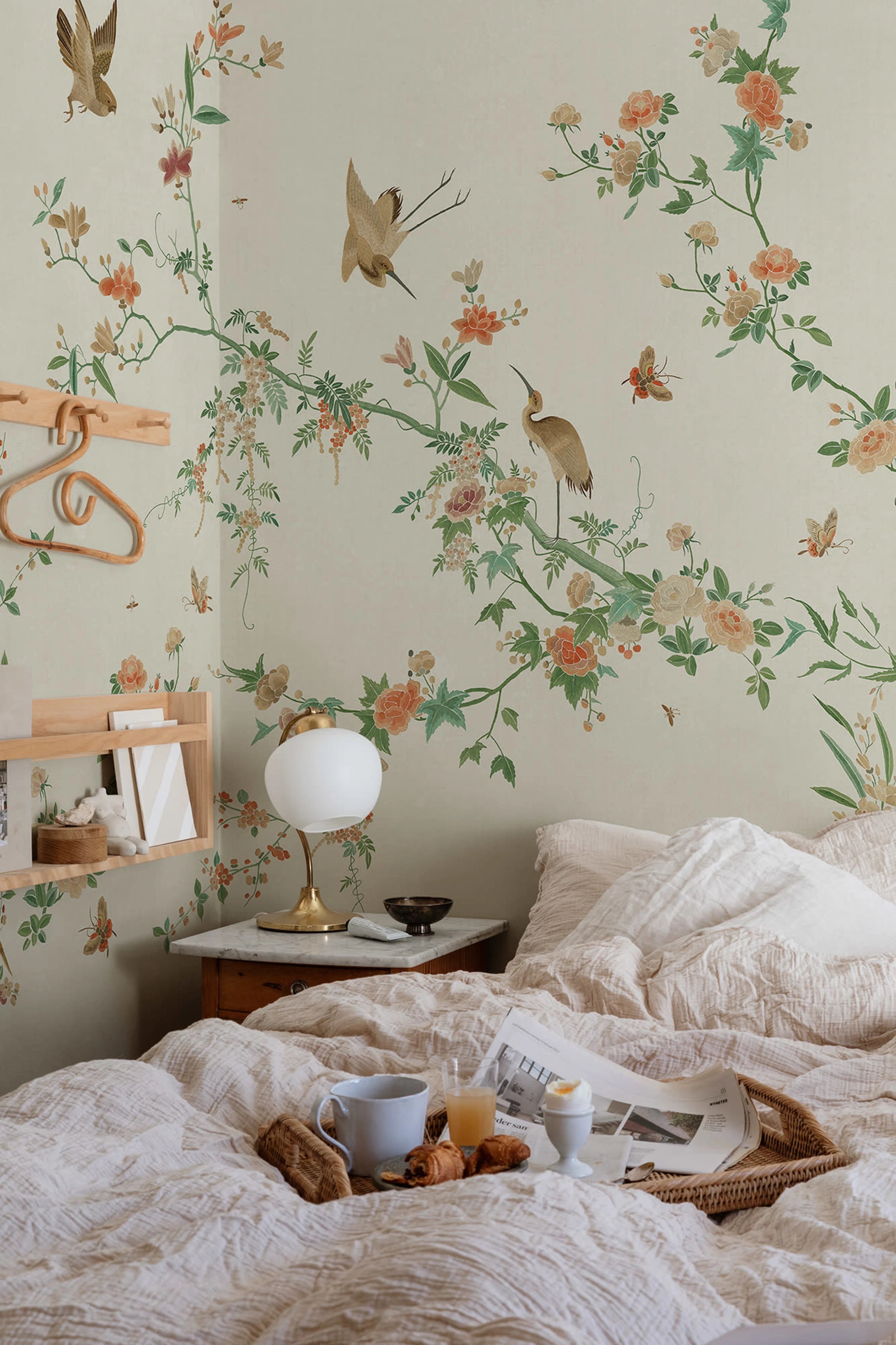 Bloom wallpaper by Sandberg – chinoiserie design, Green – Spring Green – styled in a room setting, view 14