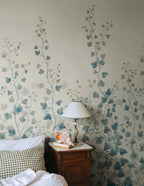 Ivy wall mural by Sandberg – botanical design, Blue – styled in a room setting