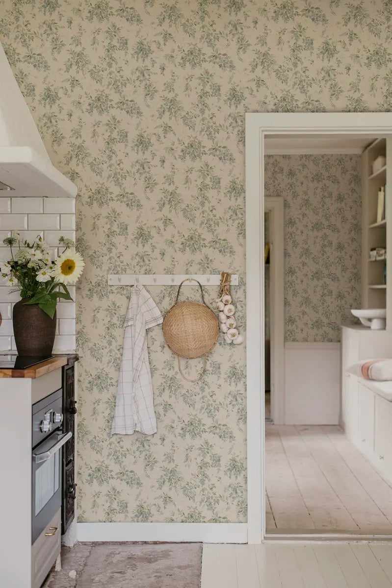 Lovisa wallpaper by Sandberg in a room setting