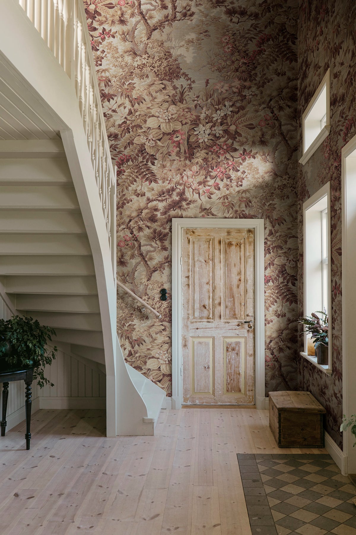 Johannas Damm wall mural by Sandberg – botanical design, Brown – styled in a room setting, view 7