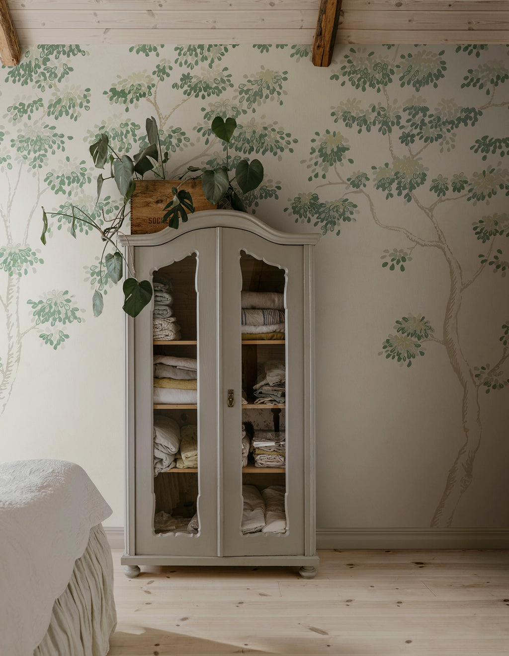 Wilhelm wall mural by Sandberg – forest & woodland design, Green