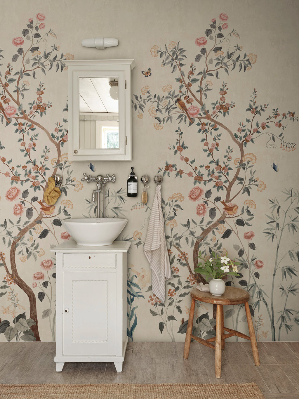 Eleonora wallpaper by Sandberg – floral design, Misty Blue, styled in a second room setting