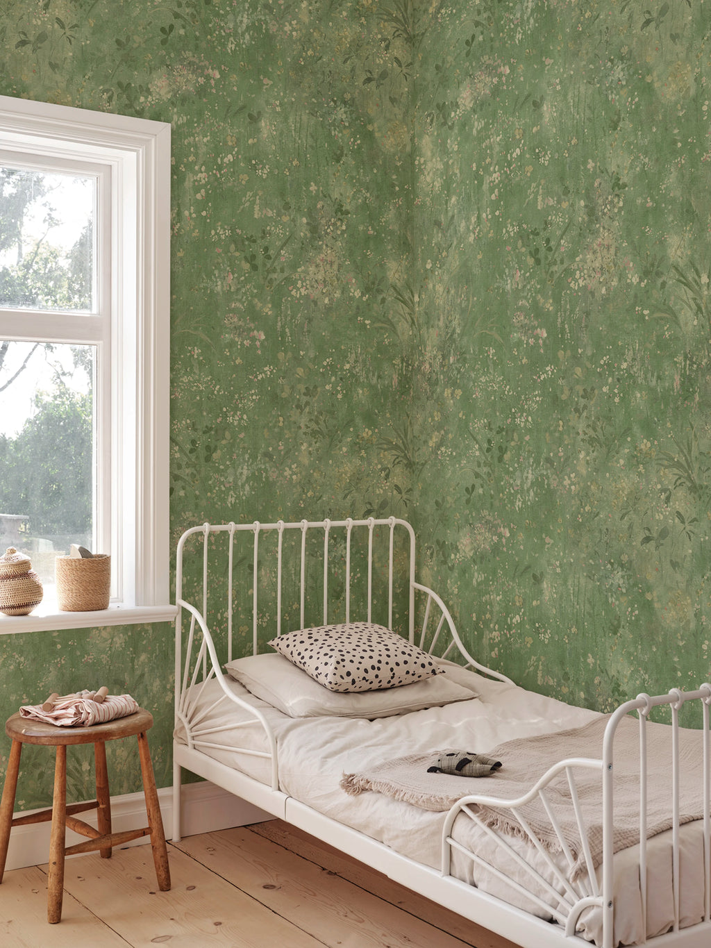 Juni wallpaper by Sandberg – floral design, Green, styled in a second room setting