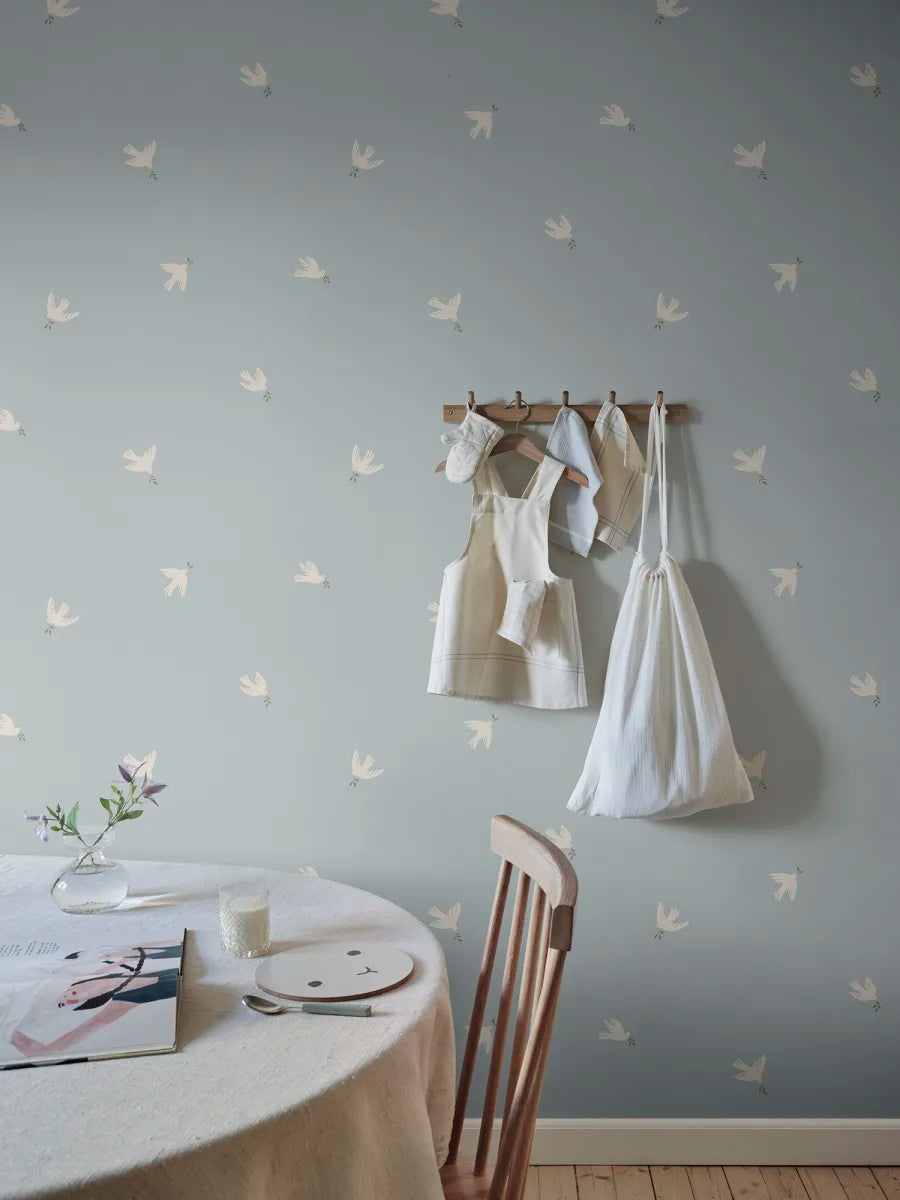 Frida wallpaper by Sandberg in a room setting