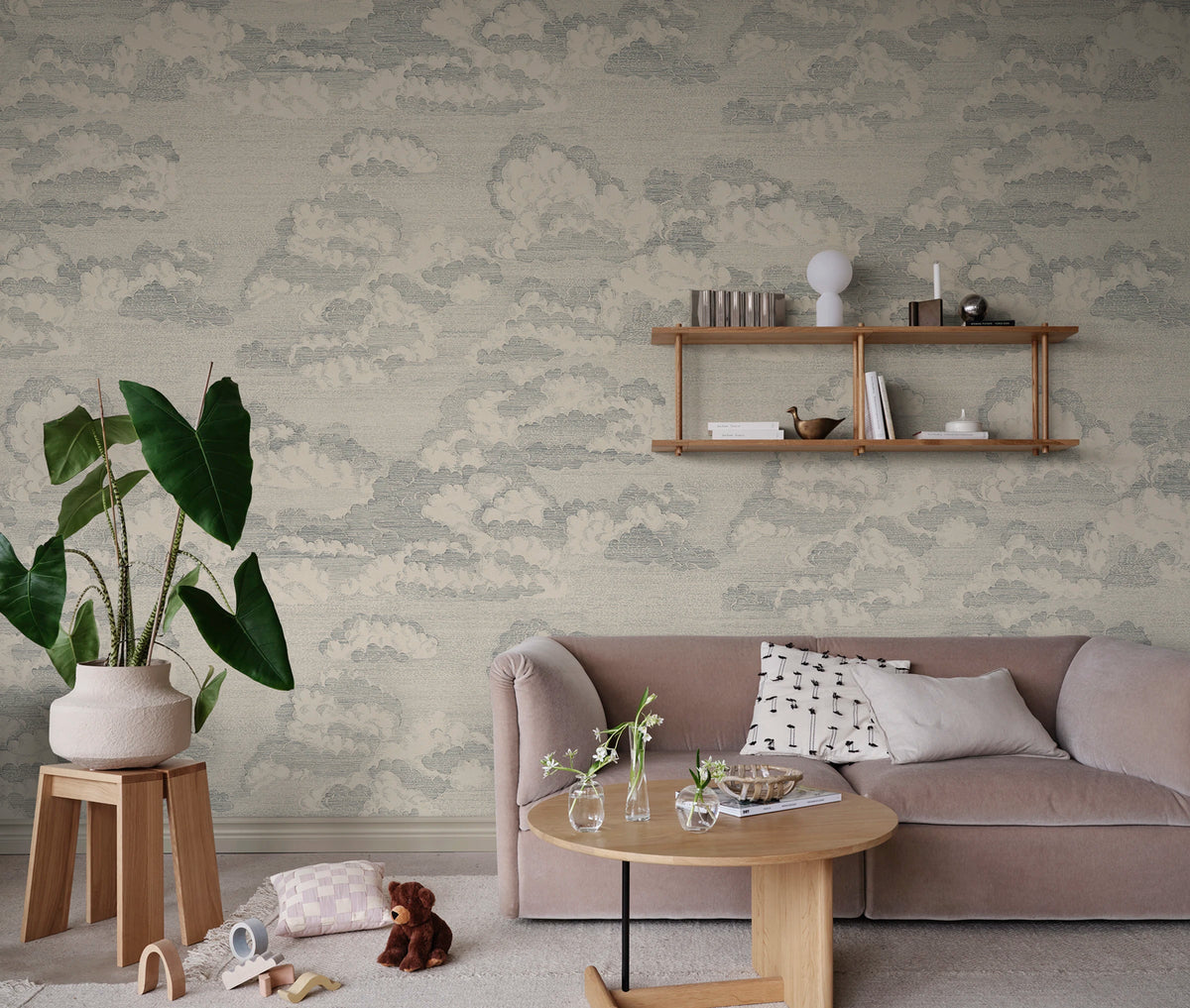 Bonnie wallpaper by Sandberg – sky & clouds design, Blue – styled in a room setting