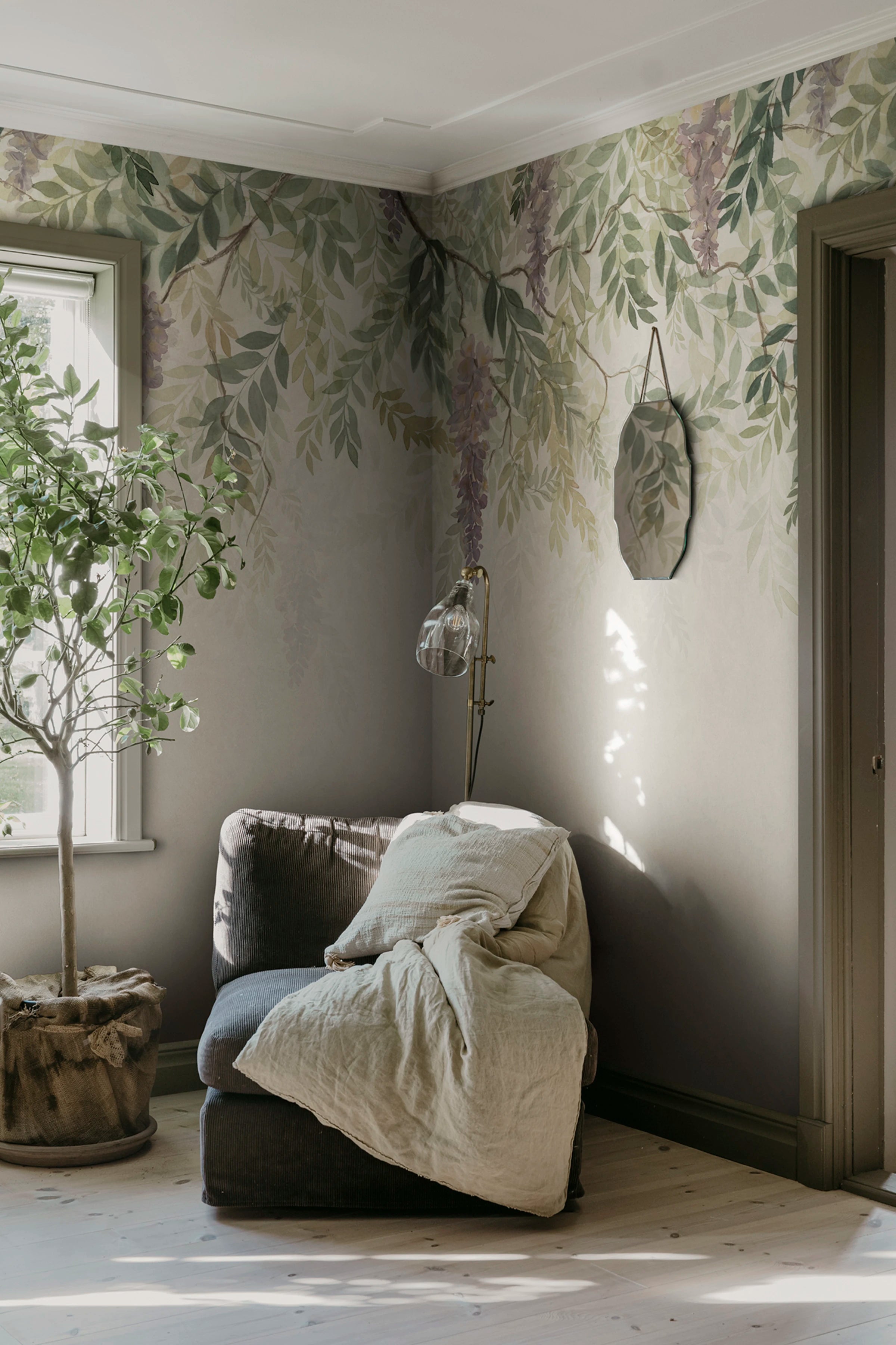 Wisteria wall mural by Sandberg – floral design, Green