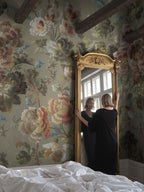 Ines wallpaper by Sandberg – floral design, Sage Green – styled in a room setting, view 5