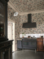 Alexa wallpaper by Sandberg – chinoiserie design, Blue – Misty Blue – styled in a room setting, view 5