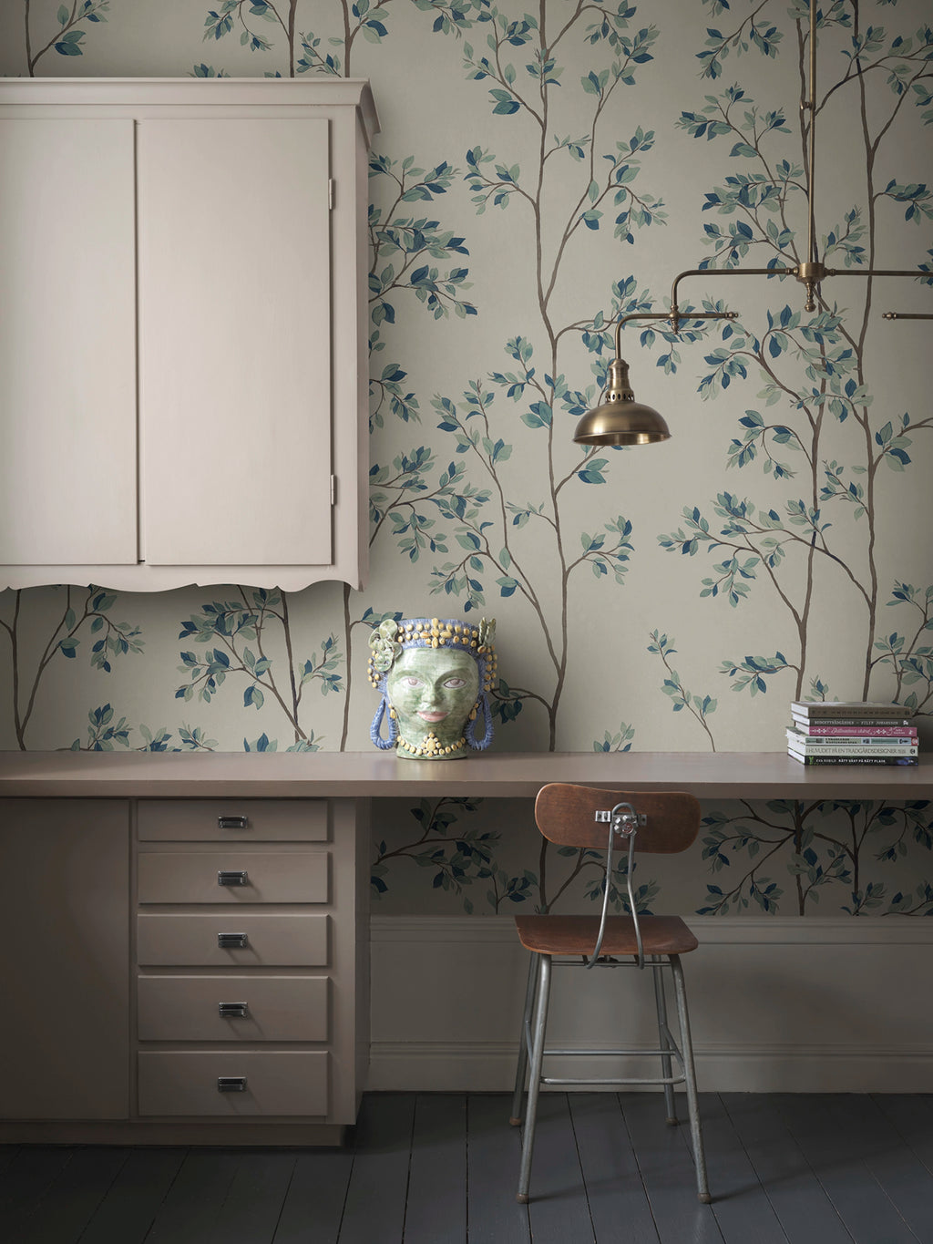 Laura wallpaper by Sandberg – botanical design, Blue – styled in a room setting, view 3