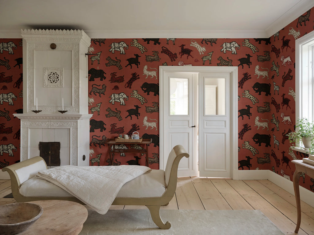 Leonard wallpaper by Sandberg – animals design, Red – styled in a room setting, view 11