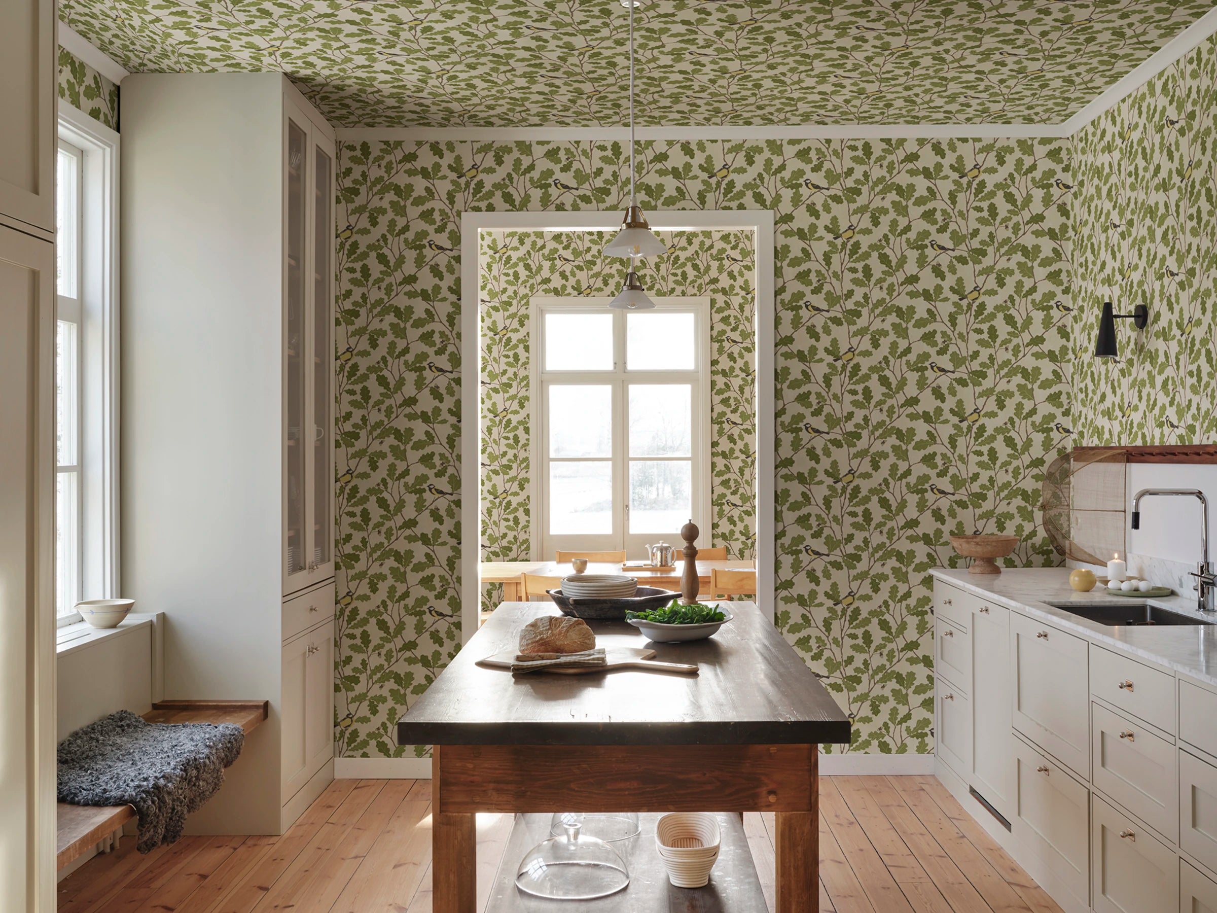 Waldemar wallpaper by Sandberg – botanical design, Green
