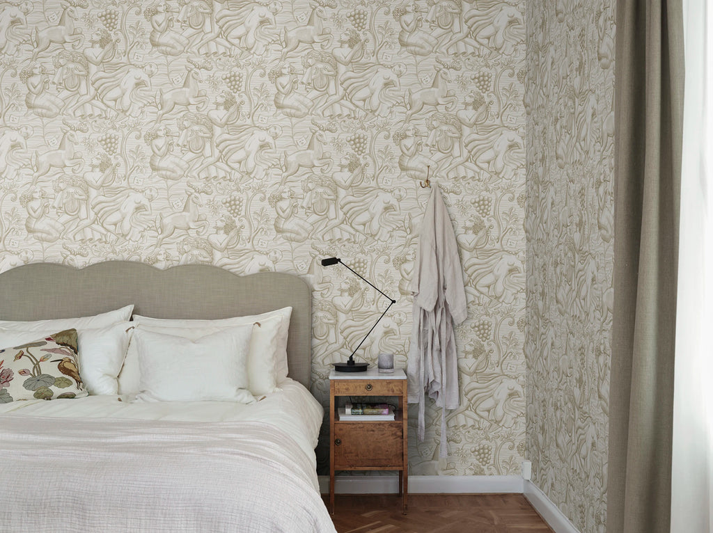 Baccus wallpaper by Sandberg – monochrome design, Beige – Sand – styled in a room setting, view 8