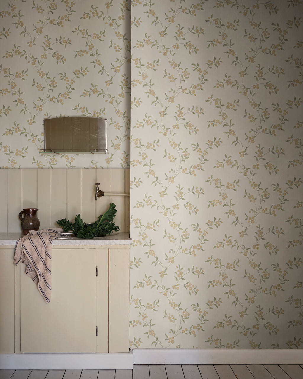 Smilli wallpaper by Sandberg in Oat, styled in a room, view 2