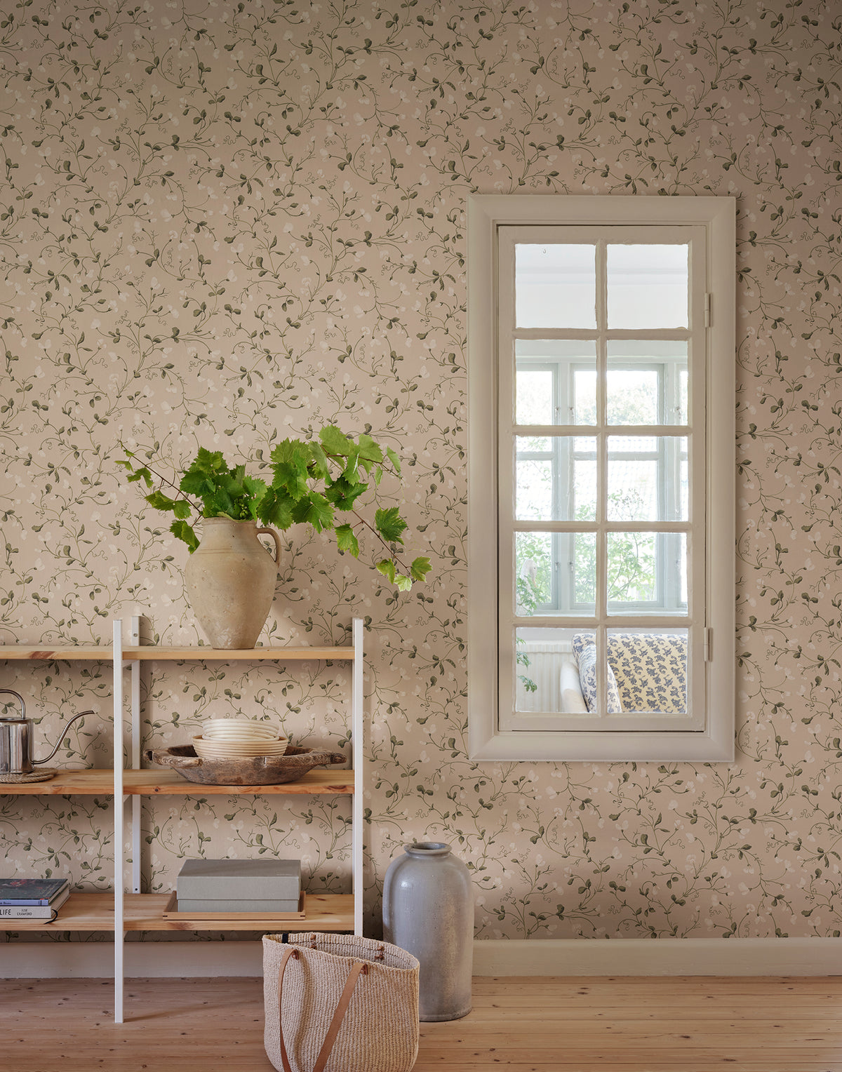 Lucy wallpaper by Sandberg in Sandstone, styled on an interior wall
