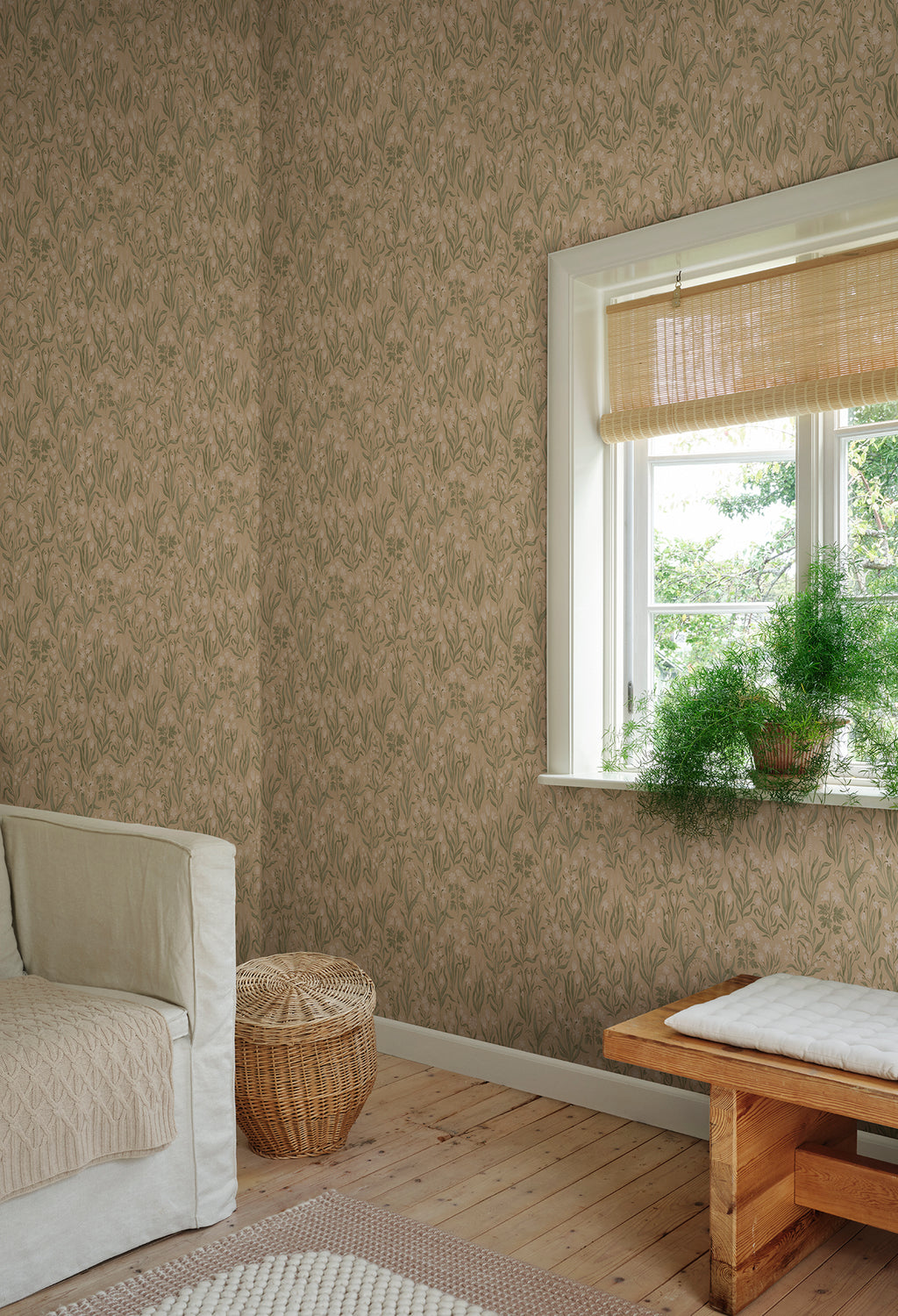 Märta wallpaper by Sandberg in Beige, styled in a room, view 2