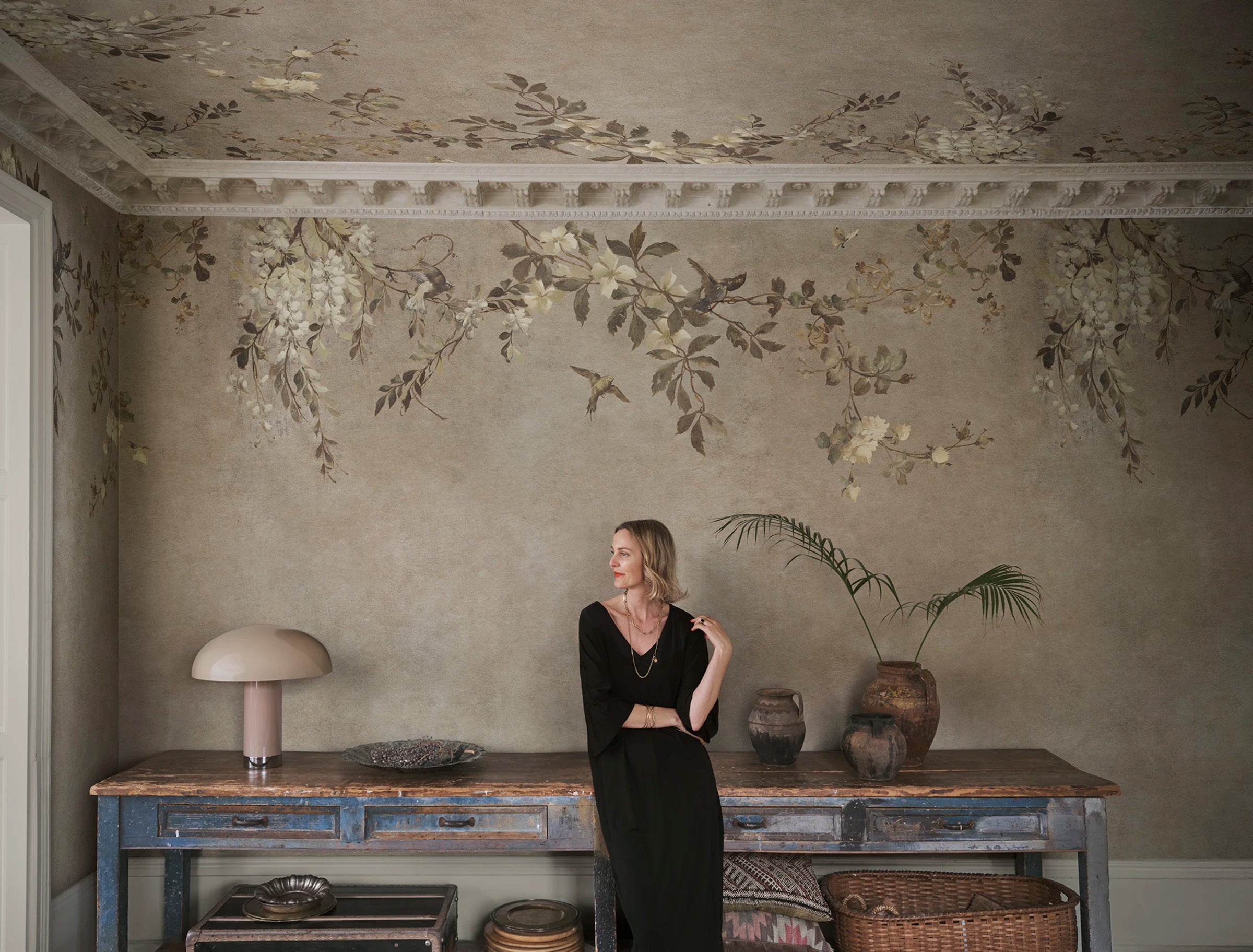 Nico wall mural by Sandberg – botanical design, Beige – styled in a room setting
