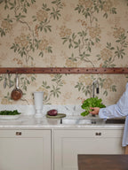 Vera wallpaper by Sandberg – floral design, Beige