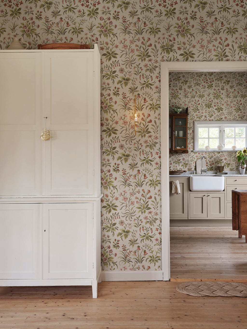 Ania wallpaper by Sandberg in Oat, styled in a room, view 2