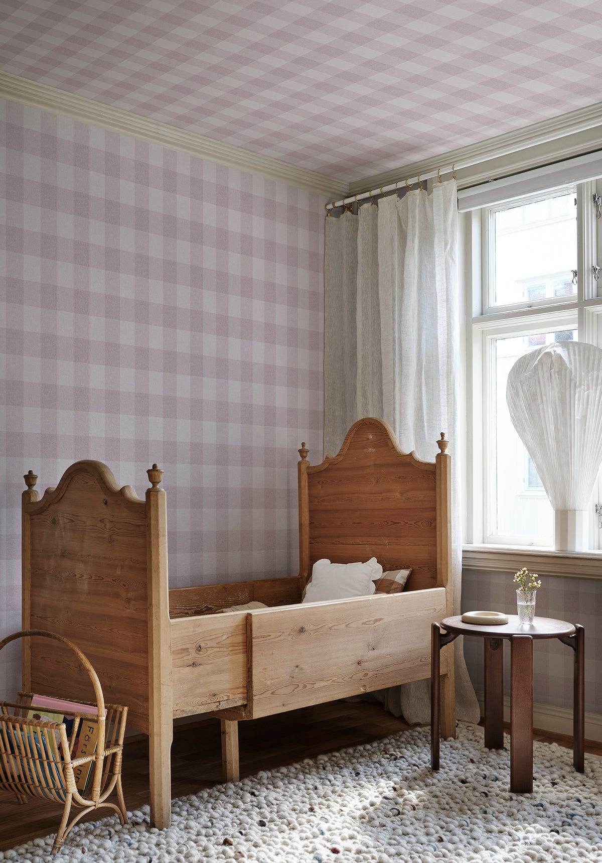 Lykke wallpaper by Sandberg in Lilac, styled on an interior wall