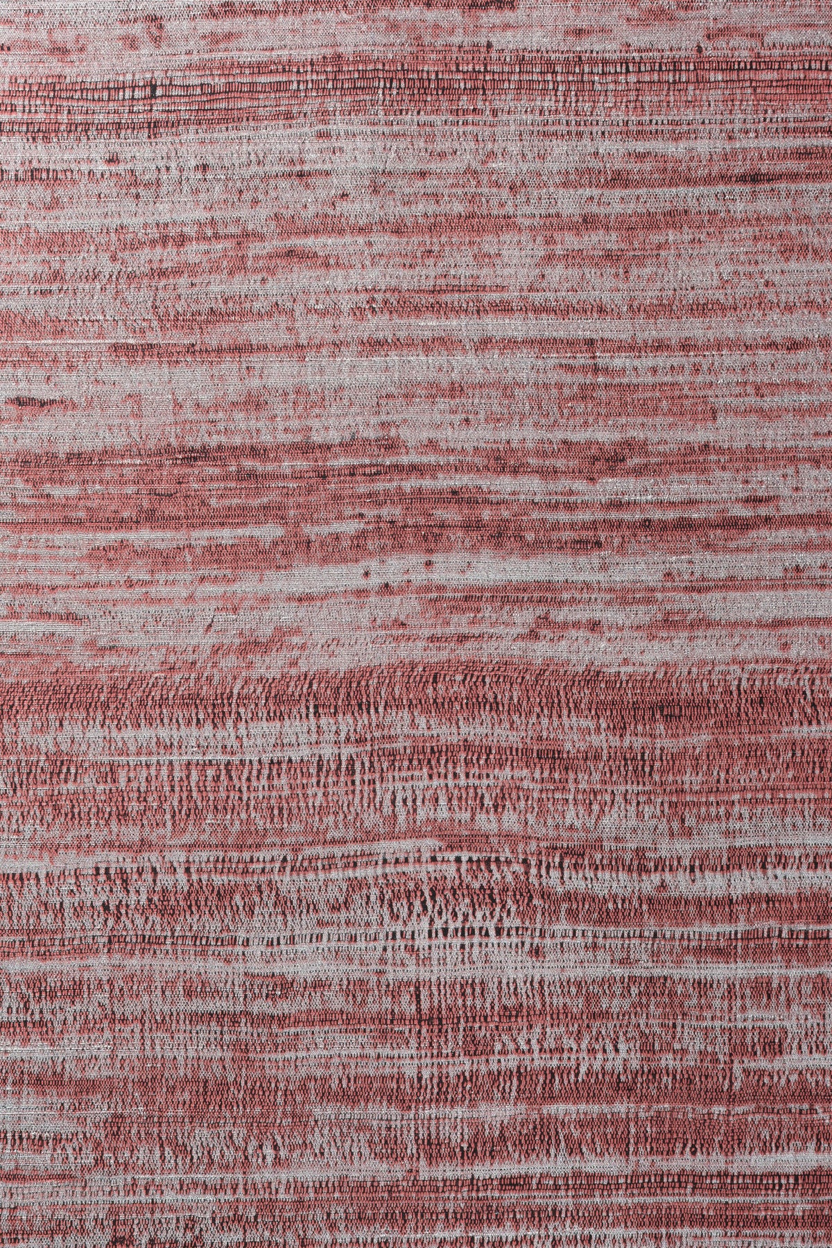 Eri wallpaper by Arte in Pink (Pink Silver) – flat swatch of the open-weave silk texture pattern