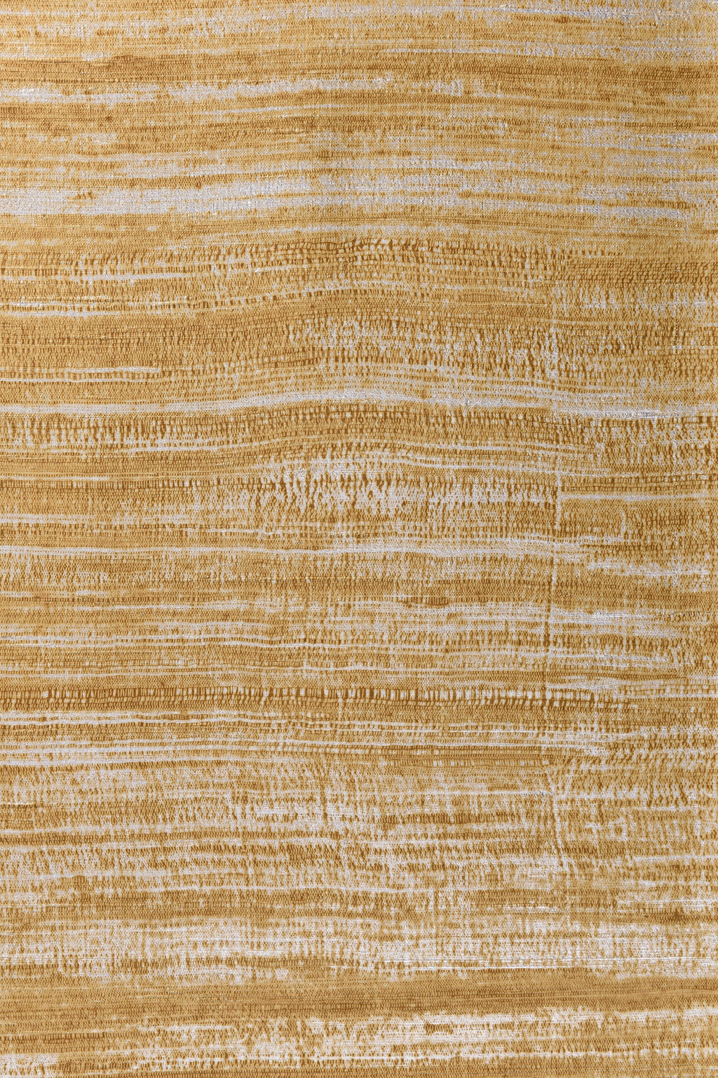 Eri wallpaper by Arte in Gold (Medaillon) – flat swatch of the open-weave silk texture pattern