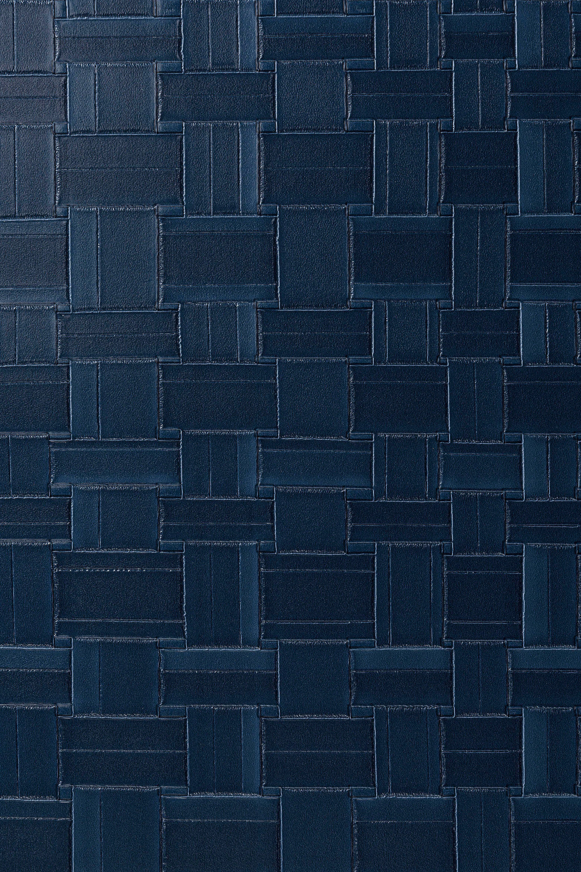 Weave wallpaper by Arte in Blue (Deep Sea) – flat swatch of the braided leather pattern