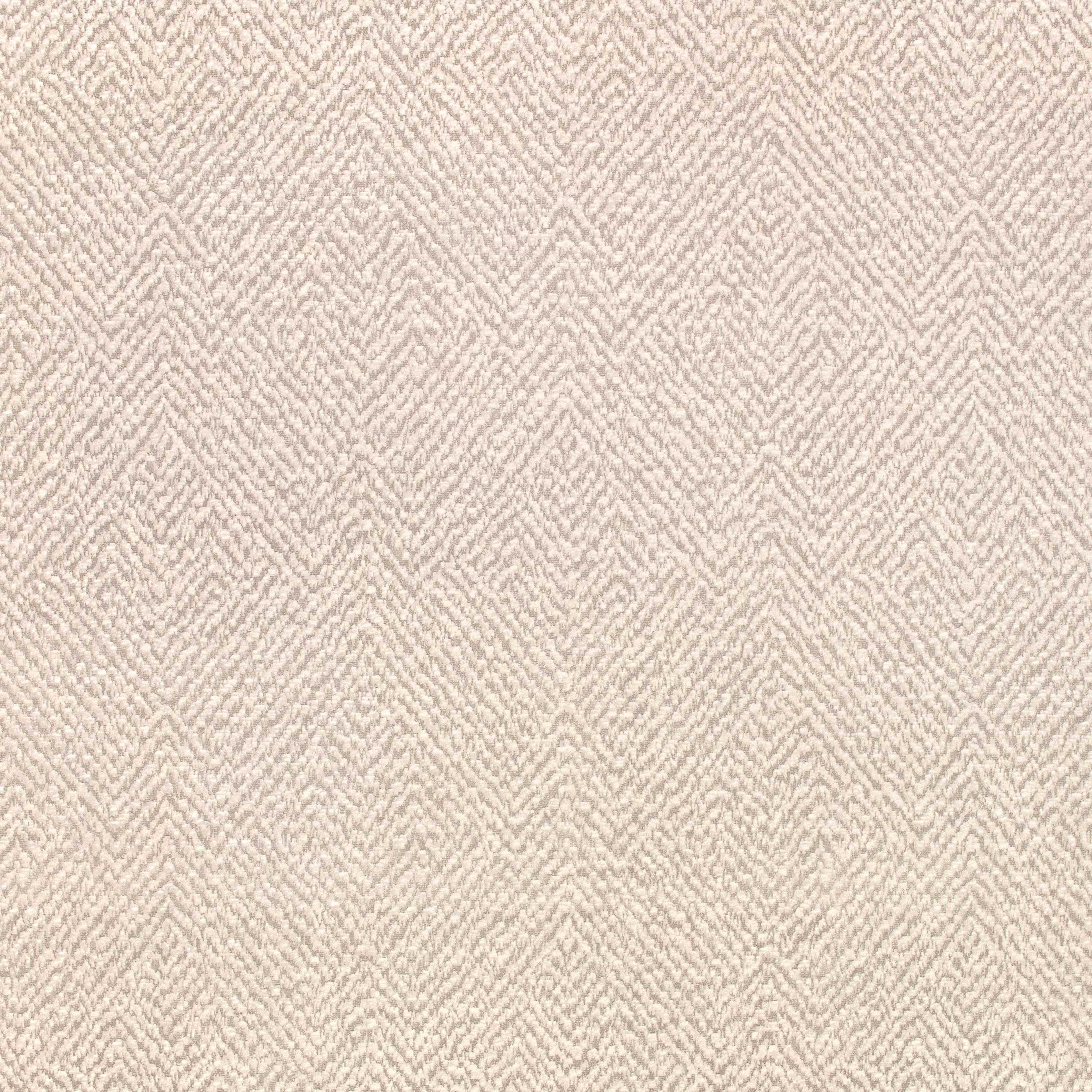 Kali wallpaper by Romo in Arborio – textured & grasscloth design