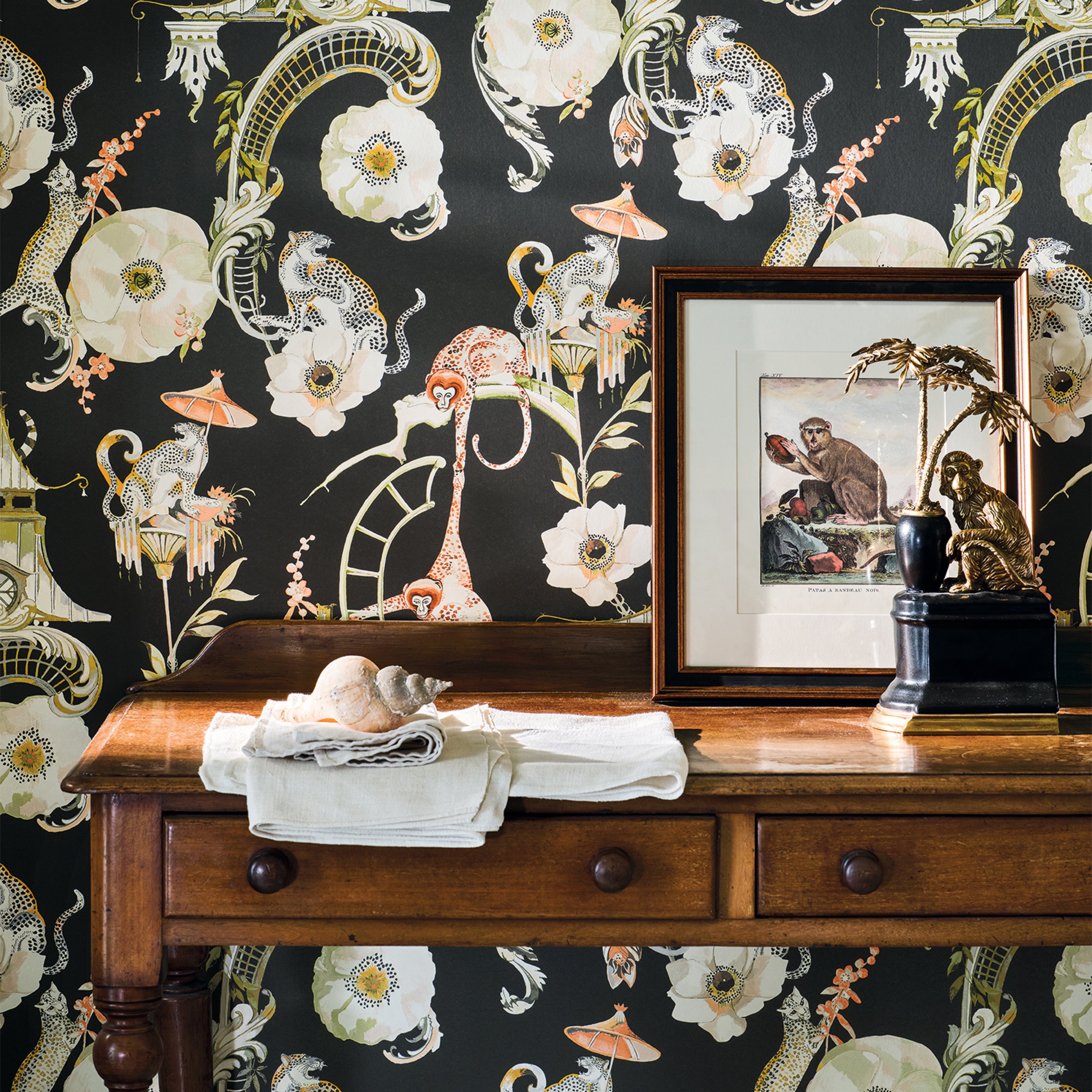 Euphoria wallpaper by Romo in Secret Garden – chinoiserie design