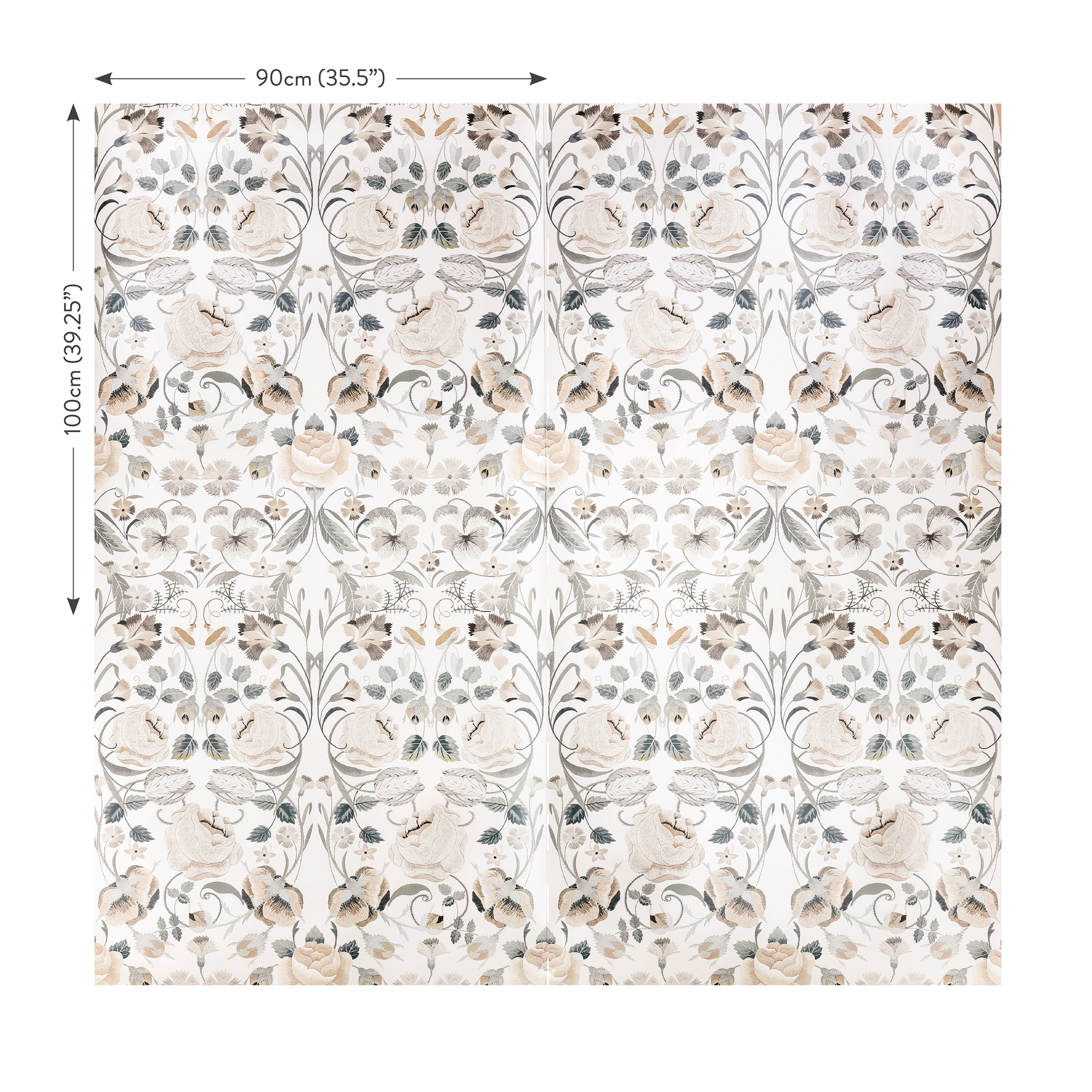 Bonita wallpaper by Romo in Sonnet – floral design