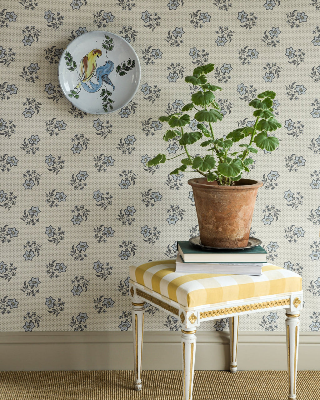 Edelweiss wallpaper by Langelid/von Bromssen - floral design in Blue