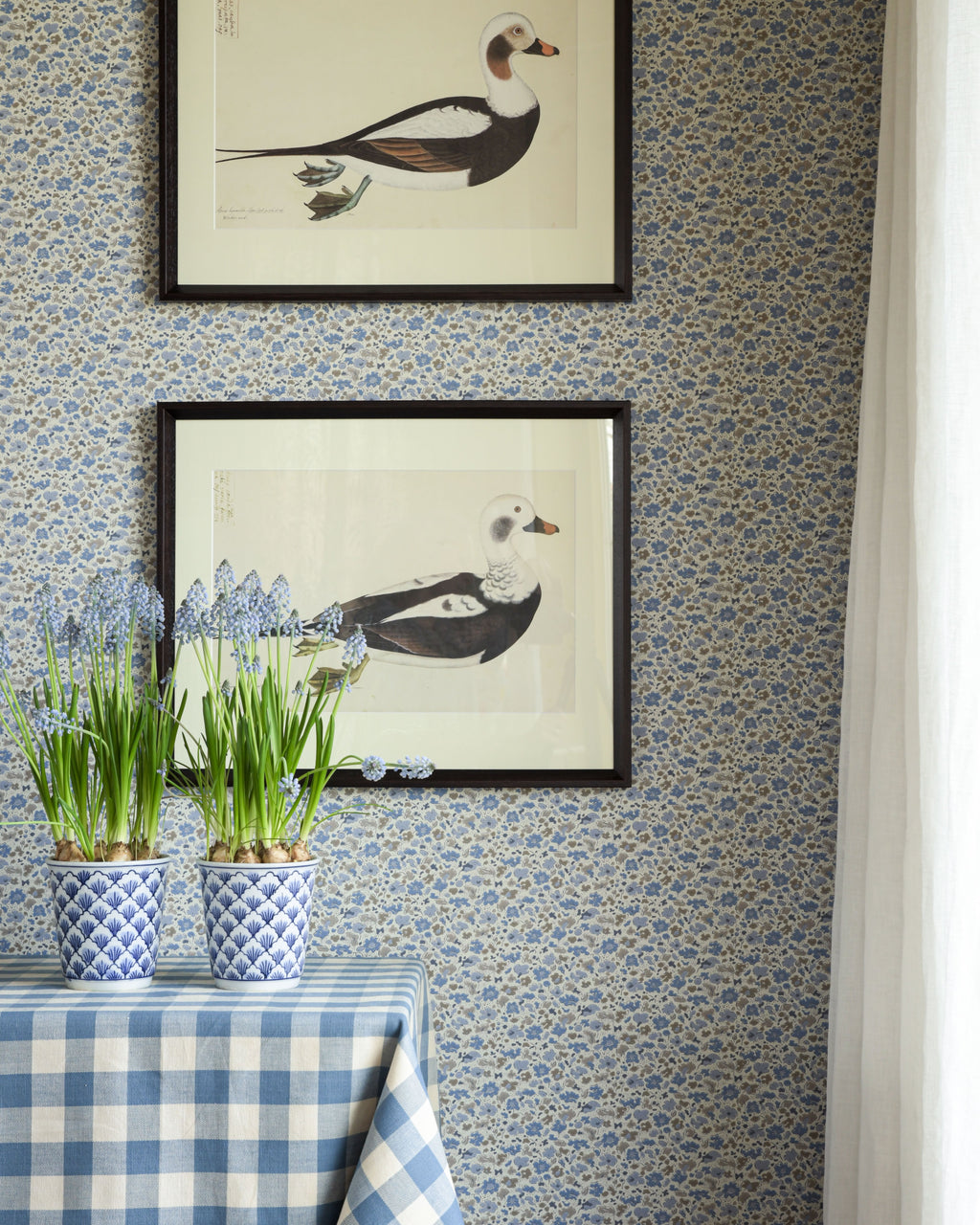 Floral Dance wallpaper by Langelid/von Bromssen - floral design in Blue