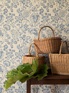 Halcyon Days wallpaper by Langelid/von Bromssen - floral design in Blue