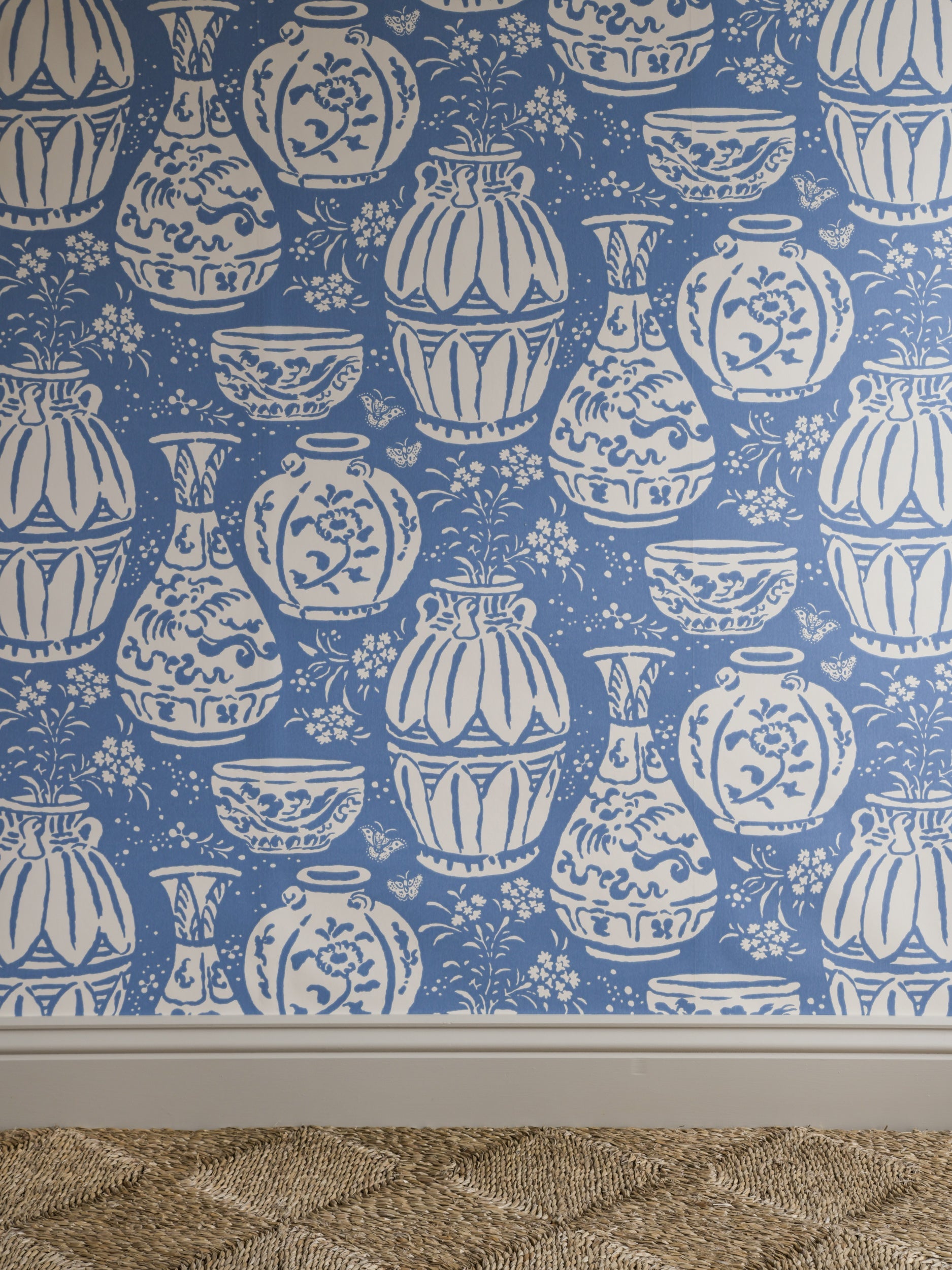 Pottery wallpaper by Langelid/von Bromssen - abstract design in Blue