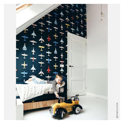 Airplanes - Wallpaper Trader