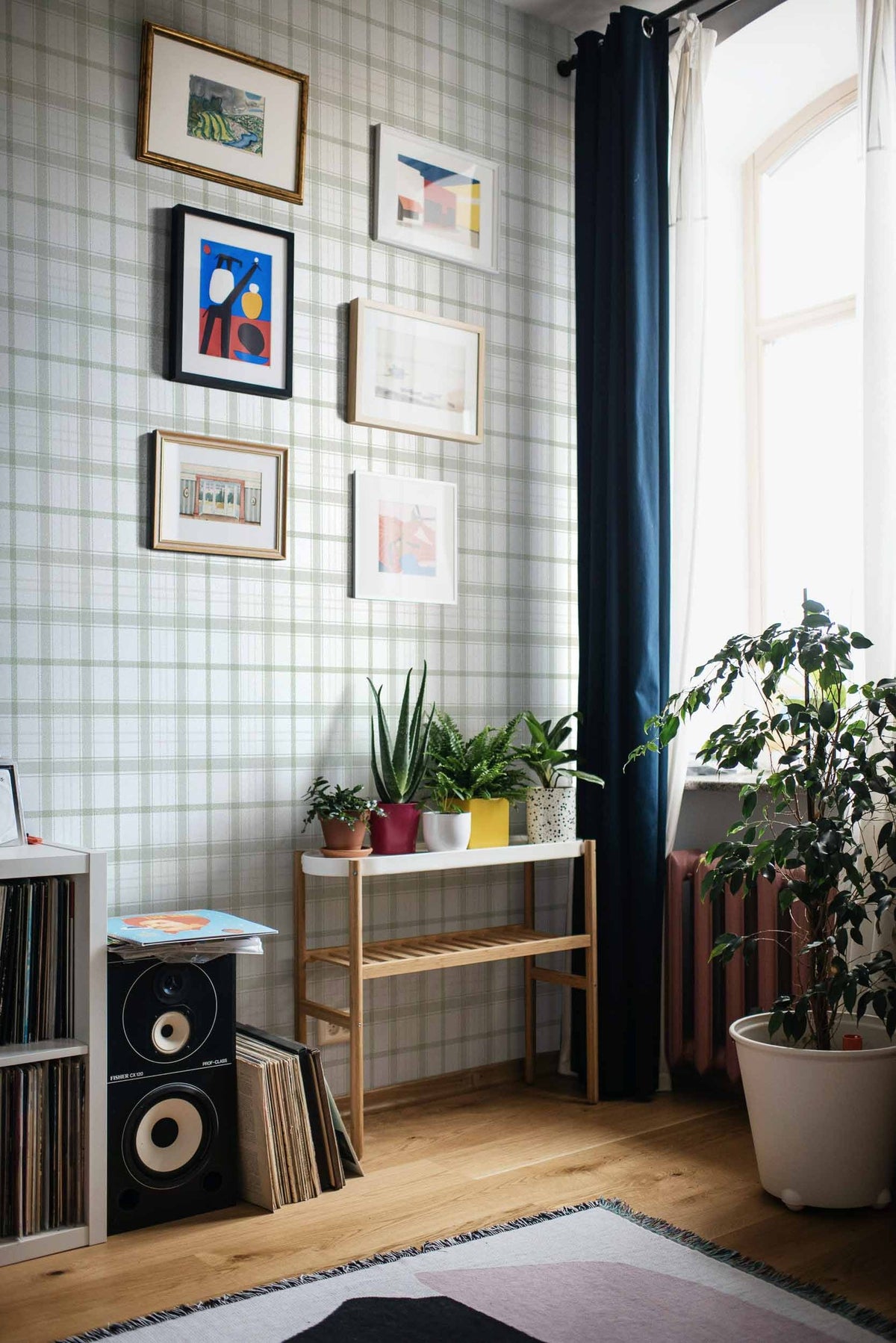 Check 11.5 wallpaper by Coordonné in Green – Matcha, styled room