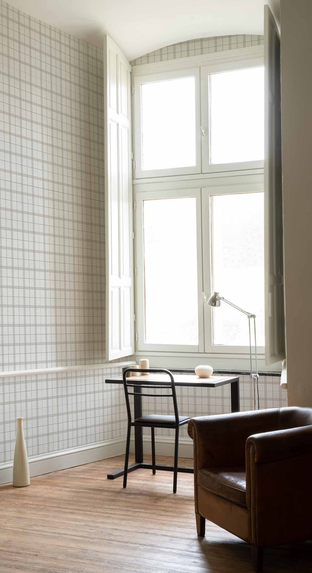 Check 7 wallpaper by Coordonné in Beige, styled room