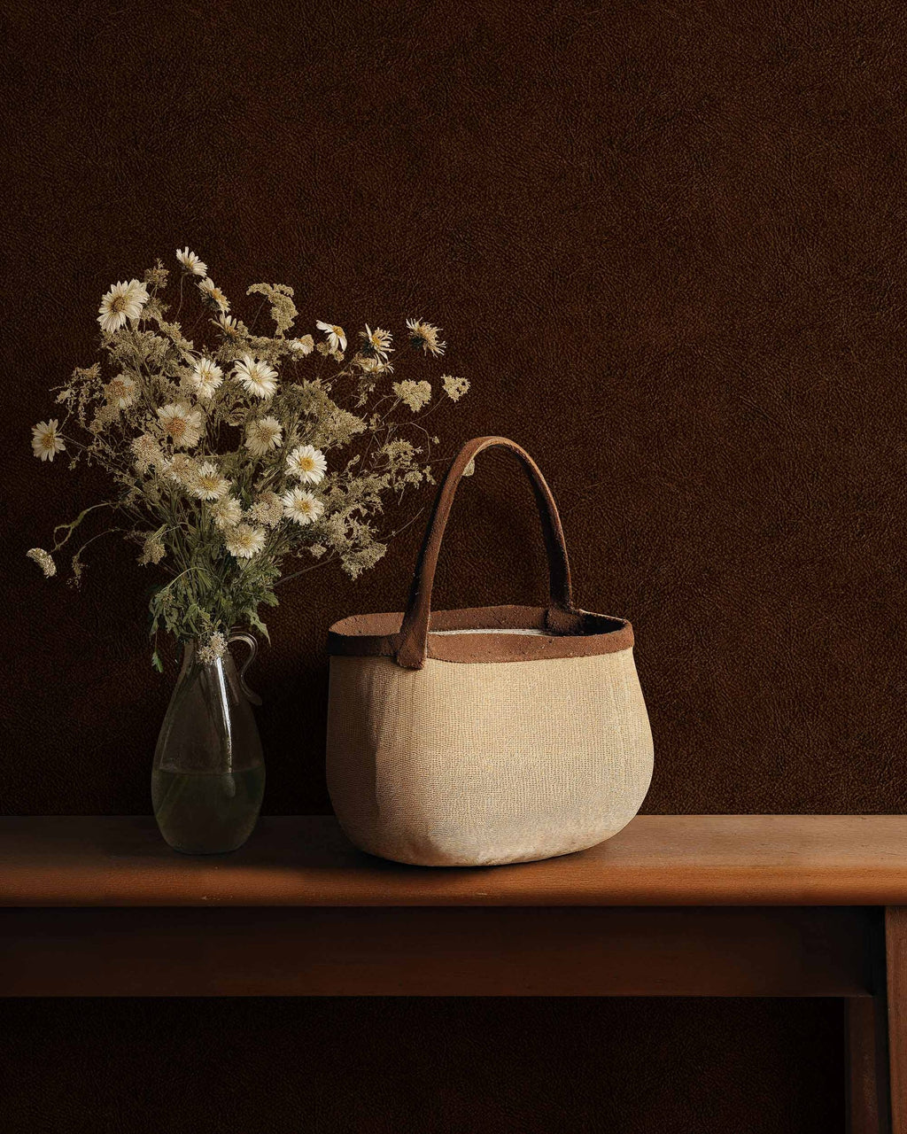 Cuero wallpaper by Coordonné in Brown, styled room