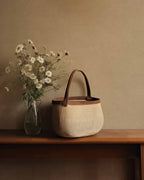 Cuero wallpaper by Coordonné in Cream, styled room