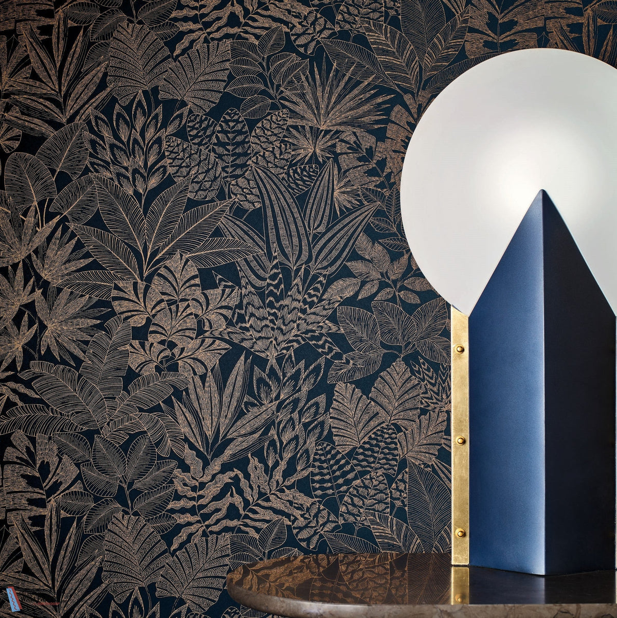 Doum wallpaper by Casamance in Blue – Navy & Gold, styled room shot