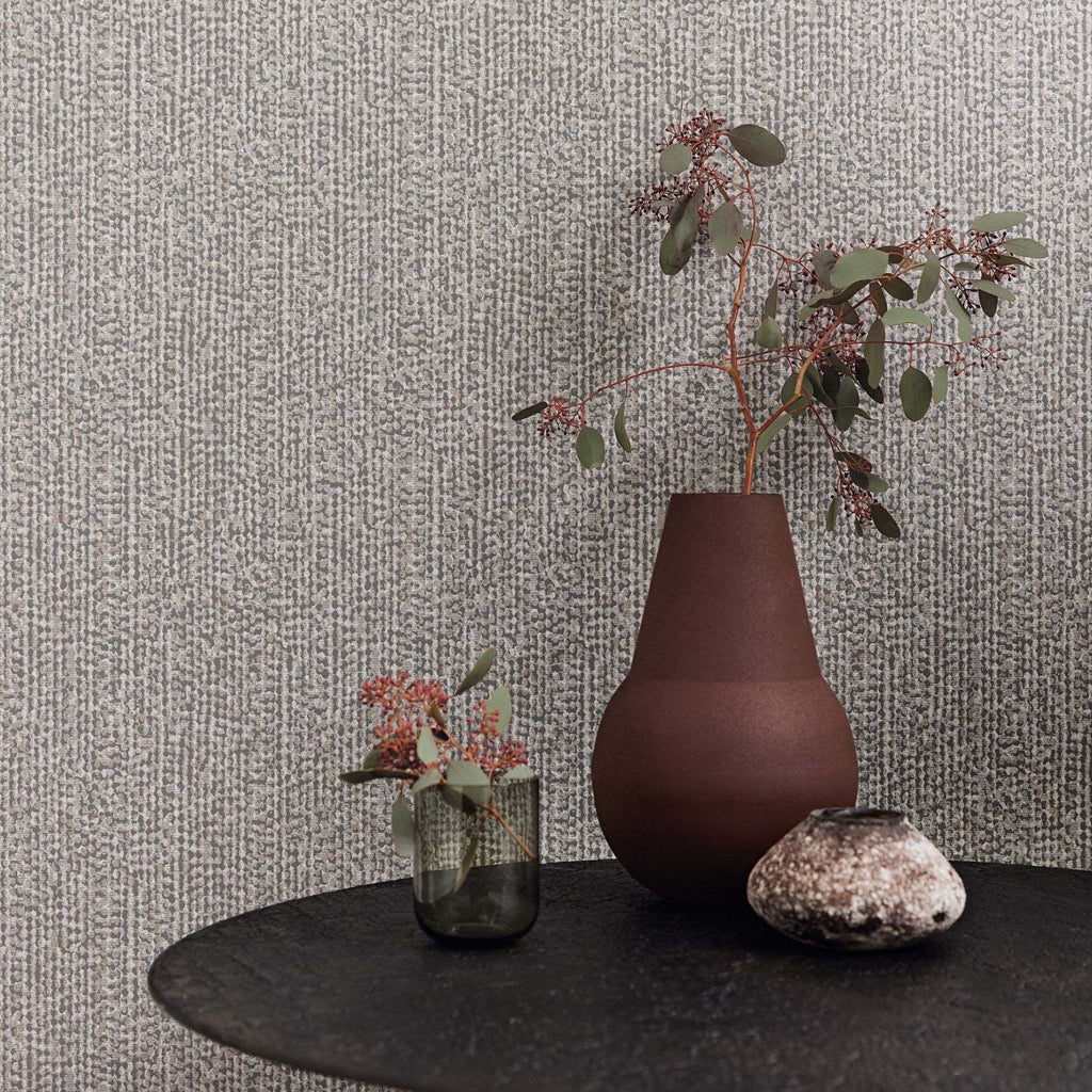 Ezri wallpaper by Romo in Cream, styled room shot