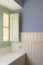 Fermín wallpaper by Coordonné in Blue – Indigo, styled room