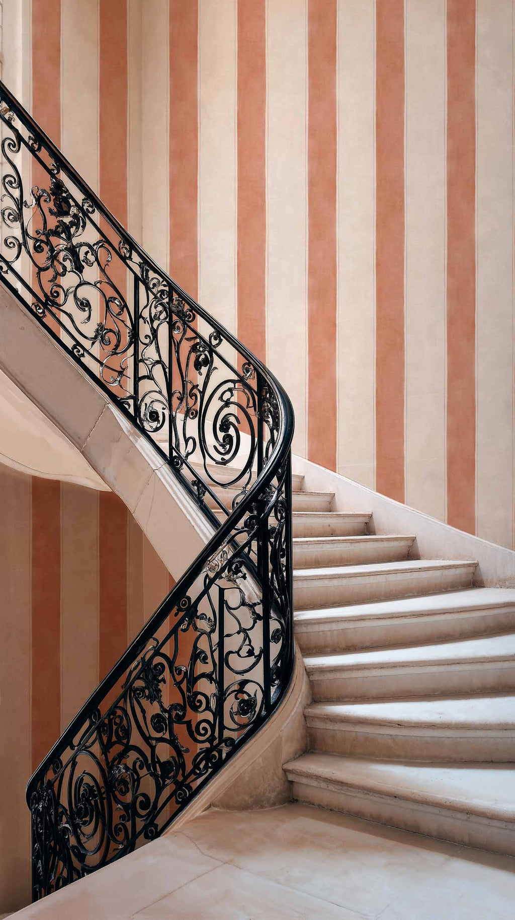 Florentine Stripe wallpaper by Coordonné in Pink, styled room