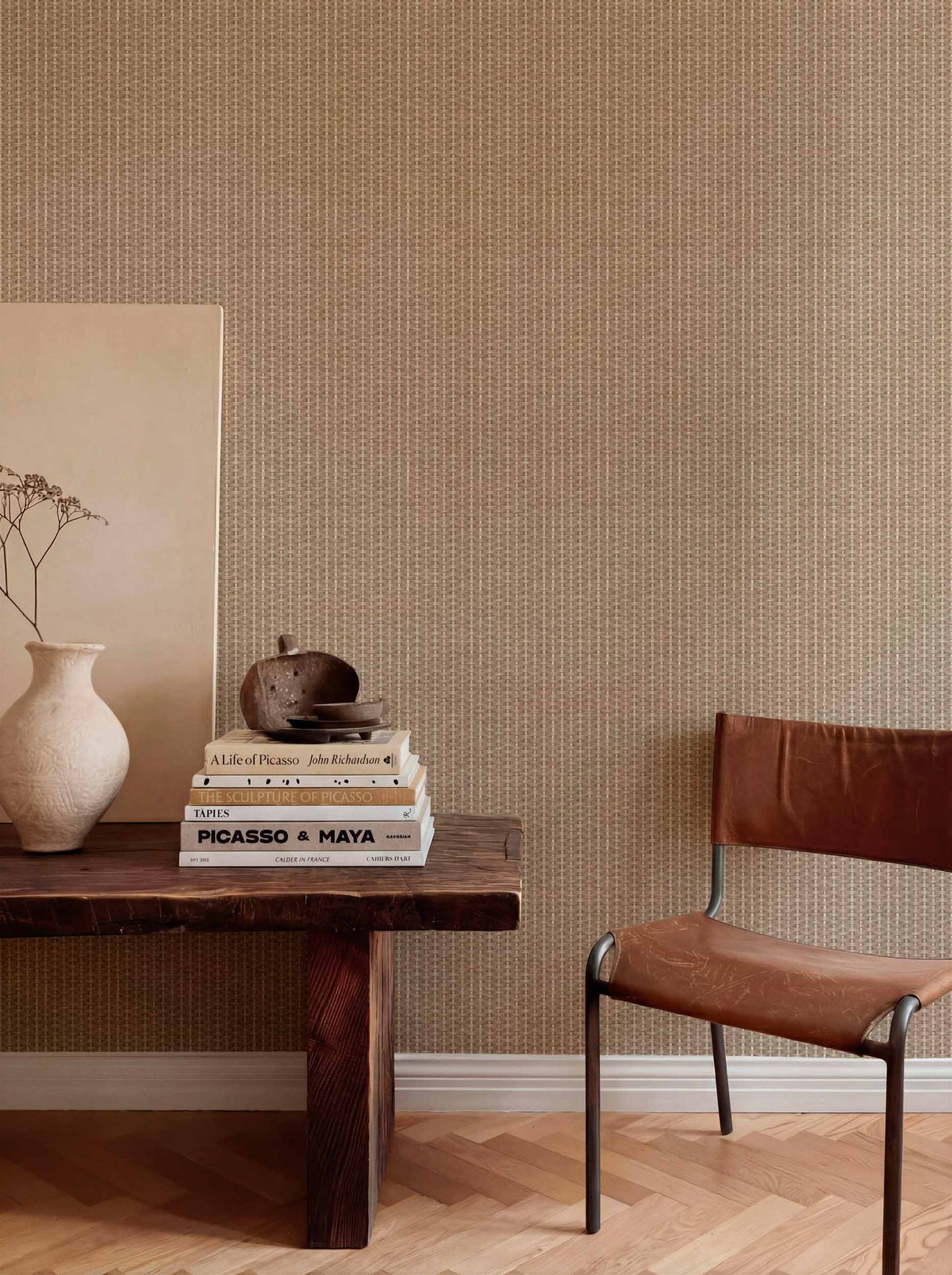 Kuba wallpaper by Coordonné in Taupe, styled room